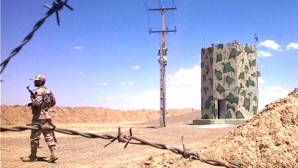 Five Iranian border guards killed after clashes with terrorists in southeast 
