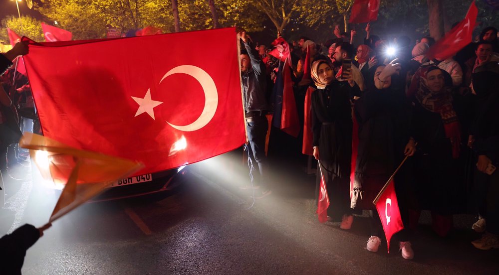 Candidates campaign hard in Turkey ahead of Sunday's runoff