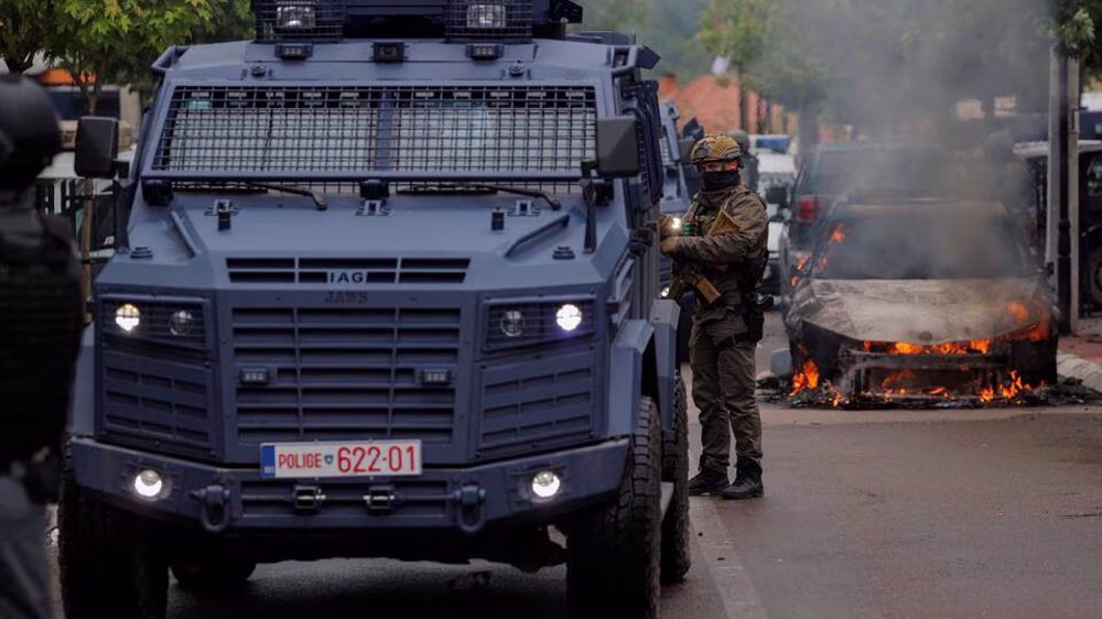 West rebukes Kosovo for escalating tensions as clashes erupt between Serbs, police