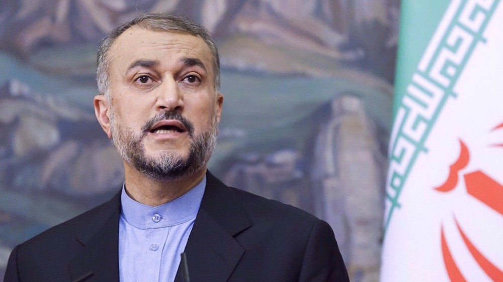 FM: Iran, Saudi to develop economic and commercial ties 