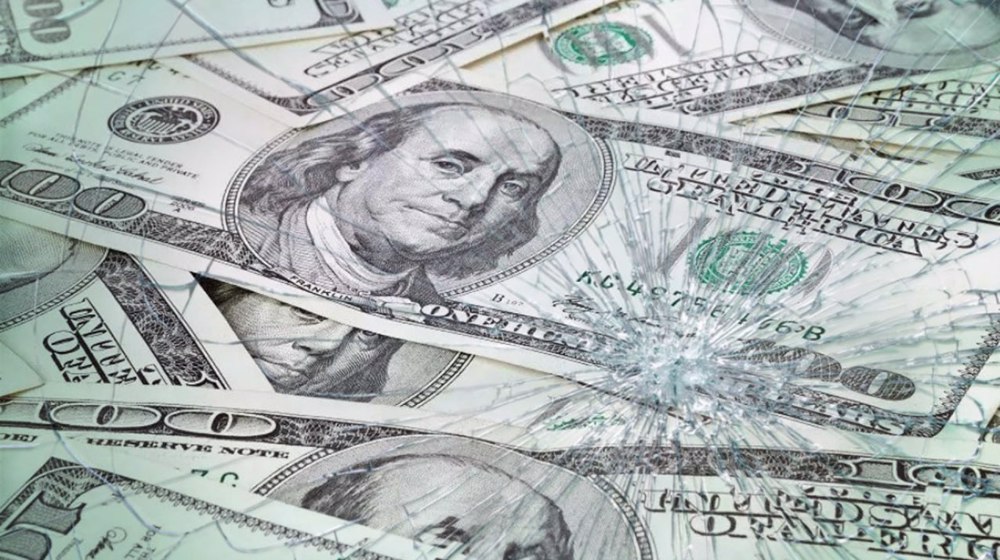 US sanctions, its dollar weaponization accelerating global de-dollarization move 