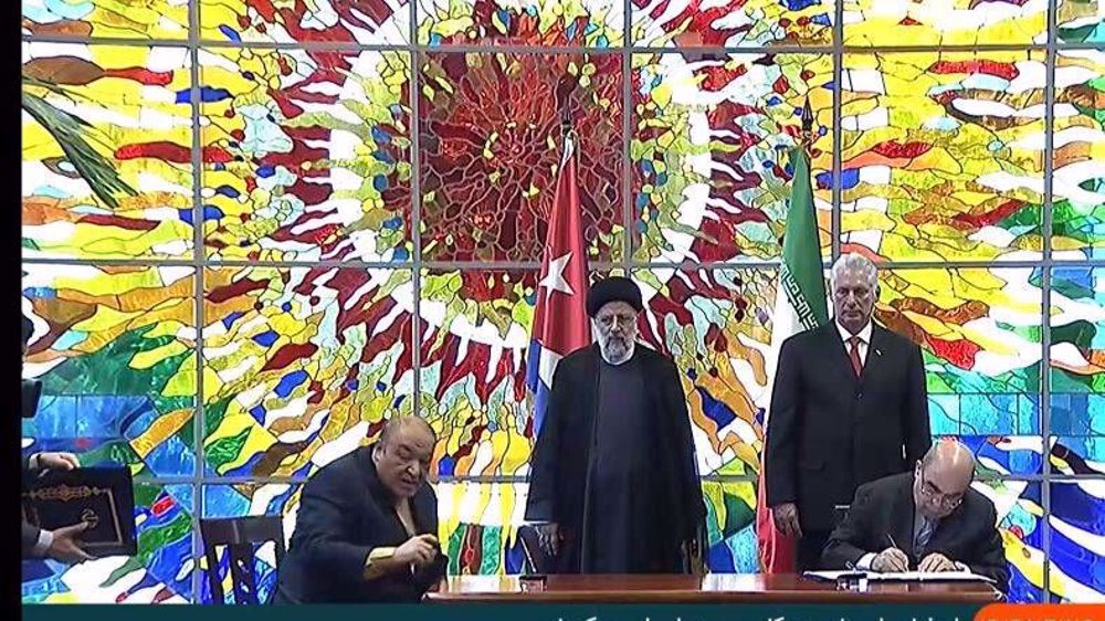 President Raeisi in Havana: Iran, Cuba sign 6 major deals
