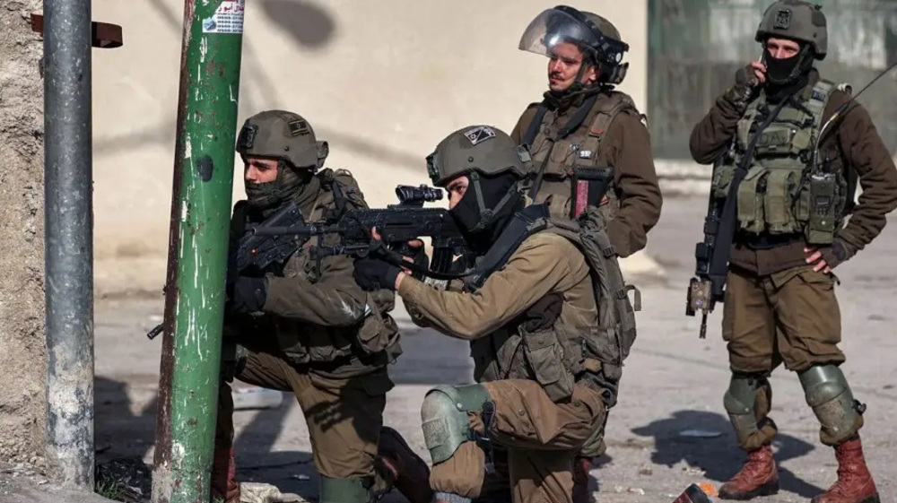 Israeli forces attack anti-settlement protesters in southern West Bank
