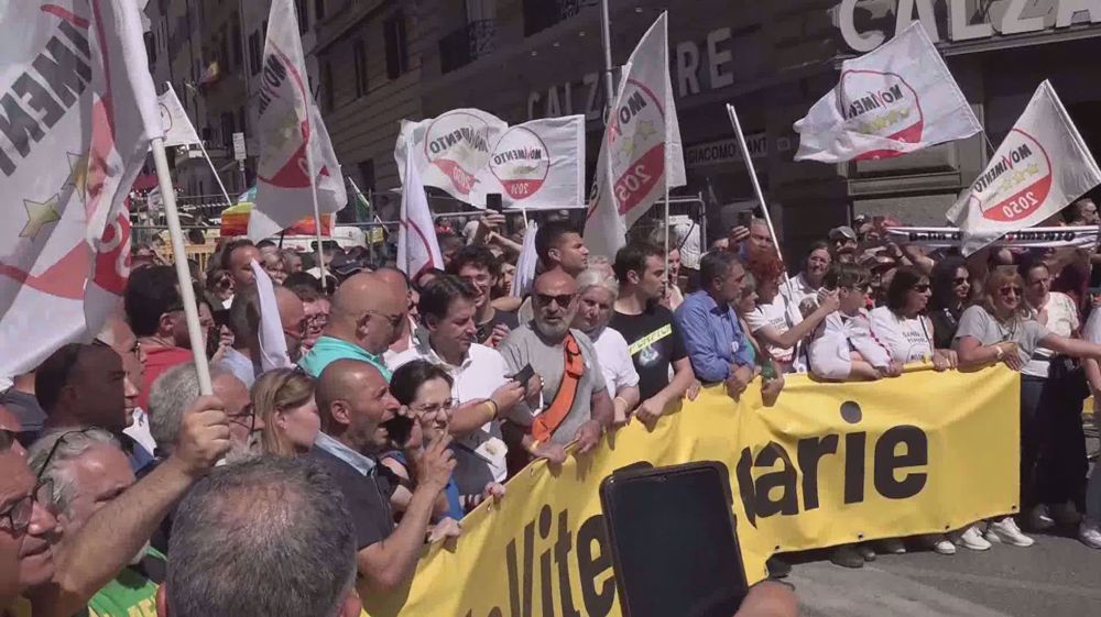 Anti-govt. rally held in Rome as poverty surges in Italy
