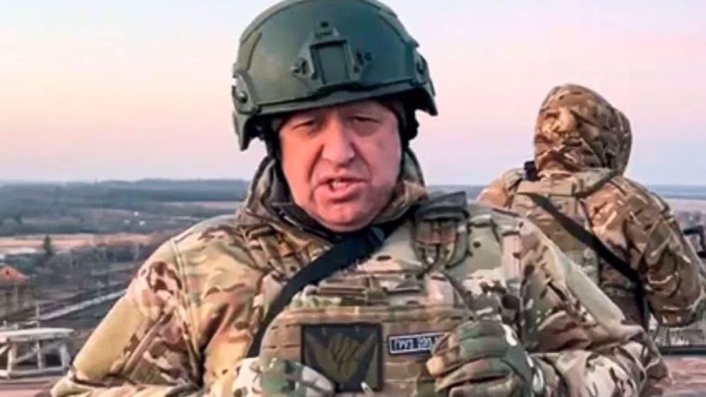 Wagner leader orders his forces to halt march on Moscow 