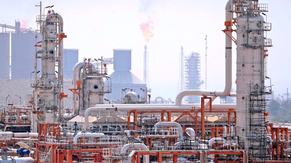 Iran seeking to become Middle East gas hub: Oil minister
