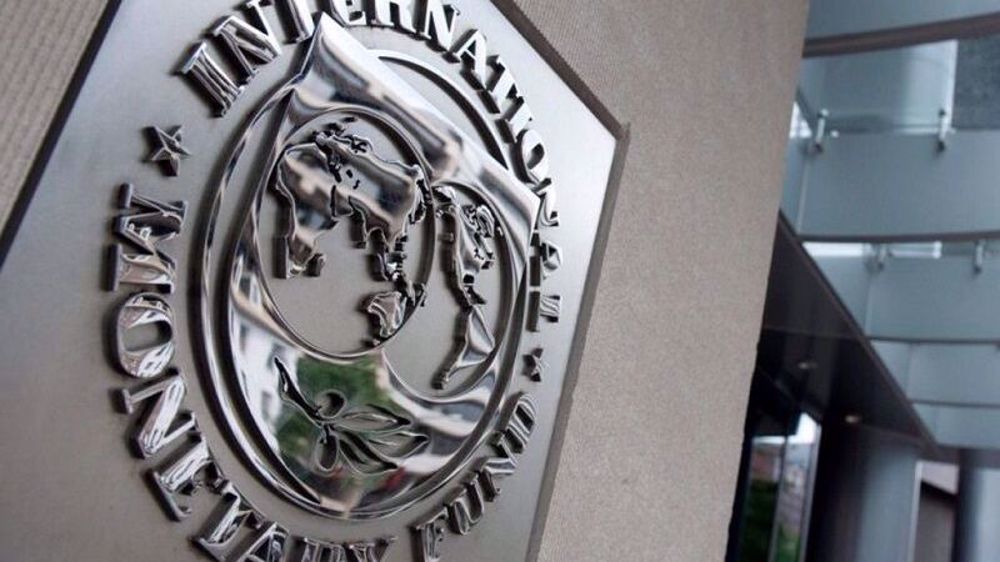 IMF expects major drop in Iran’s inflation in 2024