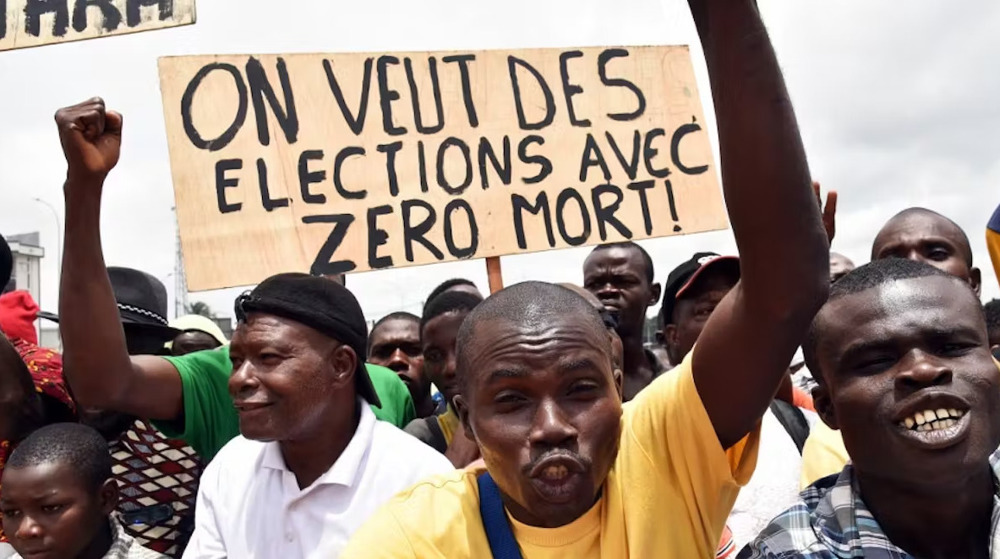 La démocratie occidentale étouffe l'Afrique