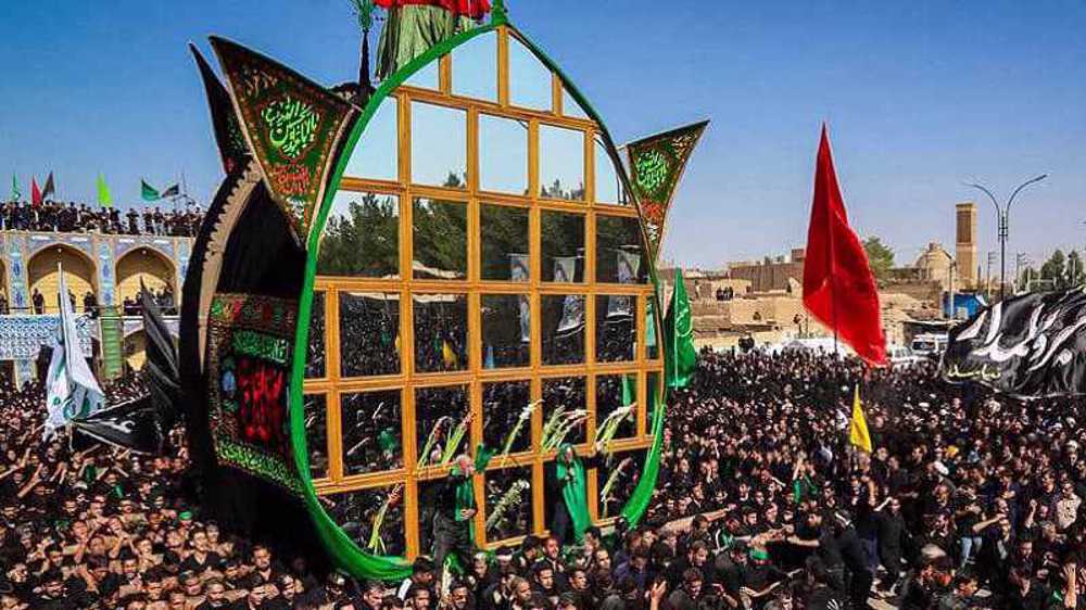 An Insider's View of the Country: Muharram in Ashkezar