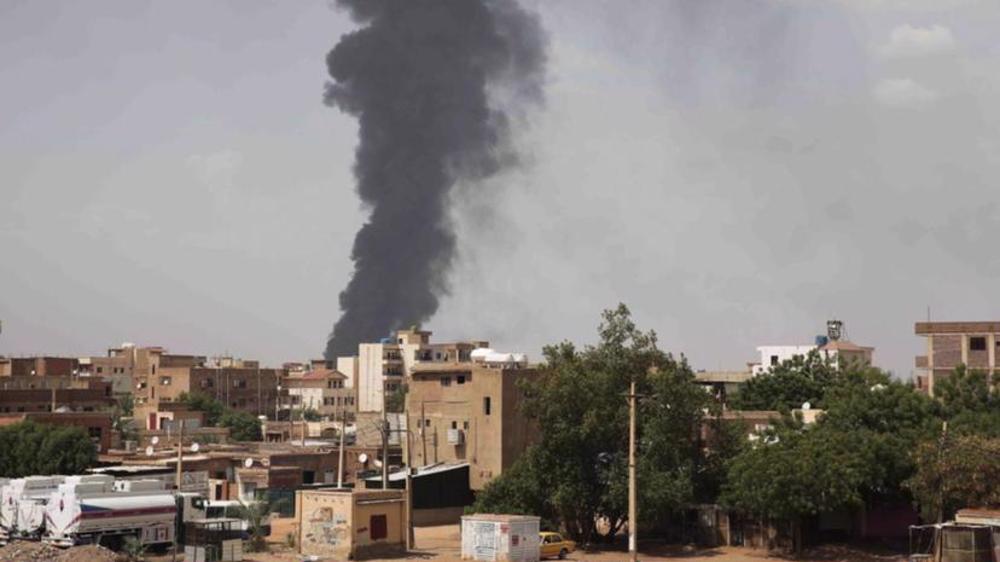 Fresh violence grips Sudan's capital as army calls for volunteer fighters