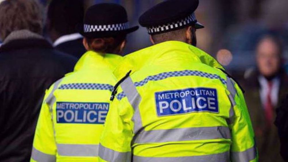 UK: London High Street 'on lockdown' over riot fears