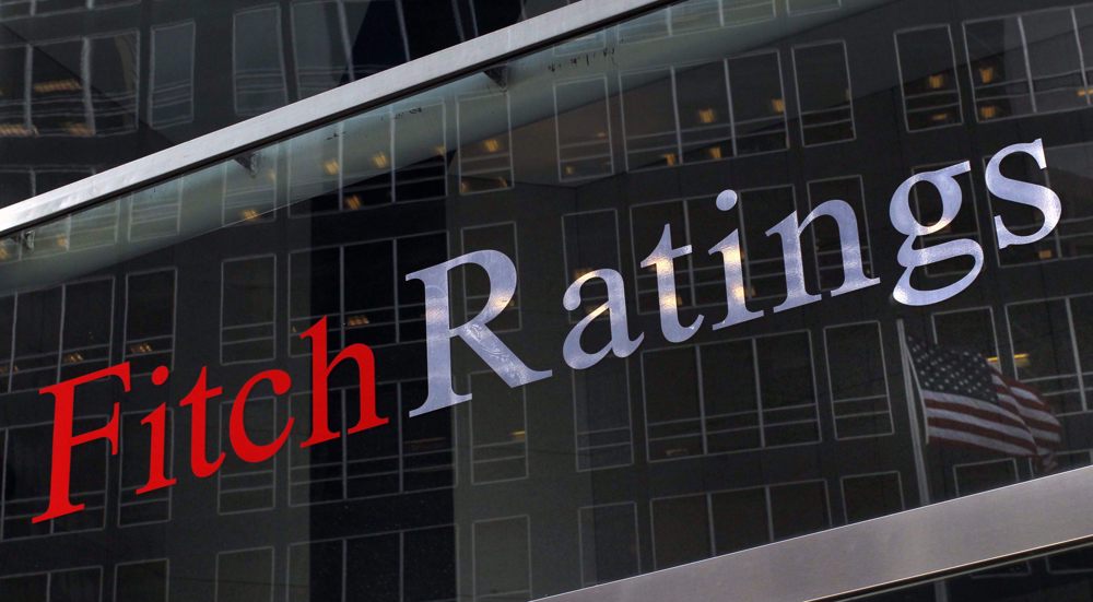 Fitch abaisse la note de crédit des États-Unis