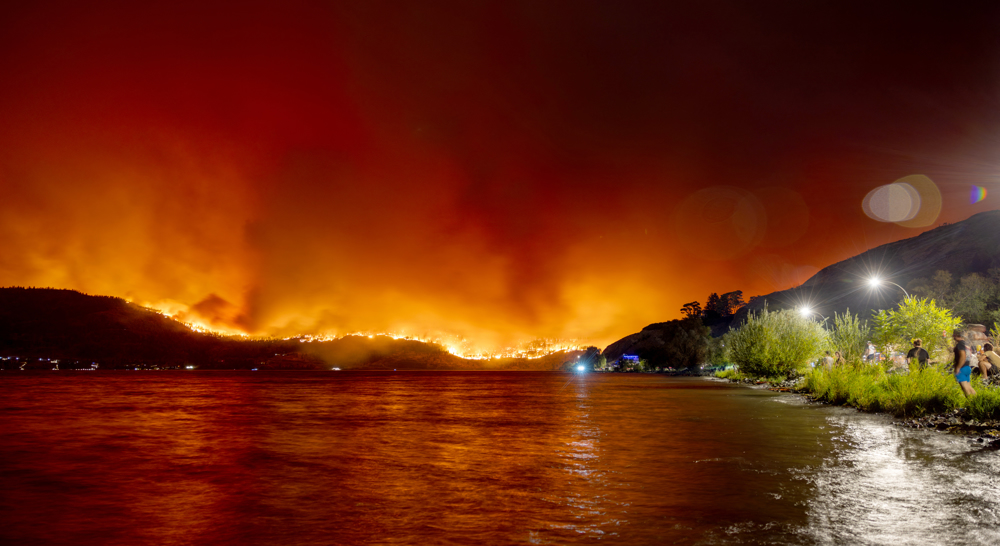 Canada to deploy armed forces in British Columbia to tackle fast-spreading fires