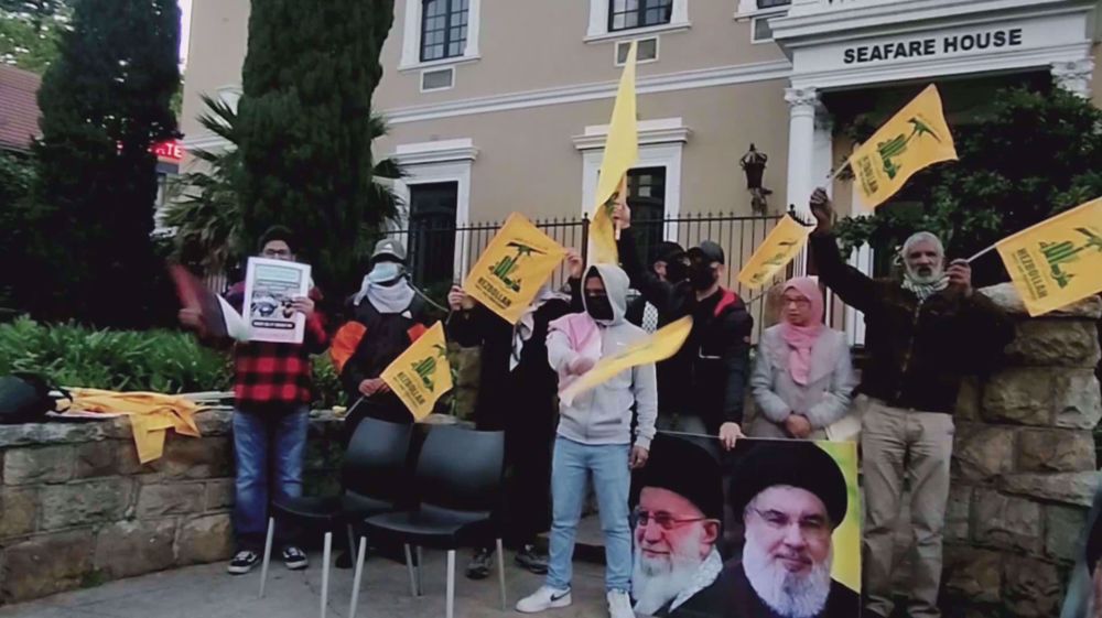 Protesters say no room to glorify Israel’s 'Iron woman'