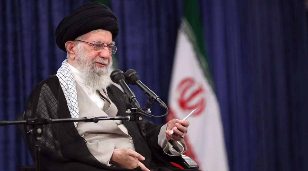 Leader hails Iran Navy’s global voyage in high seas as ‘historic honor’