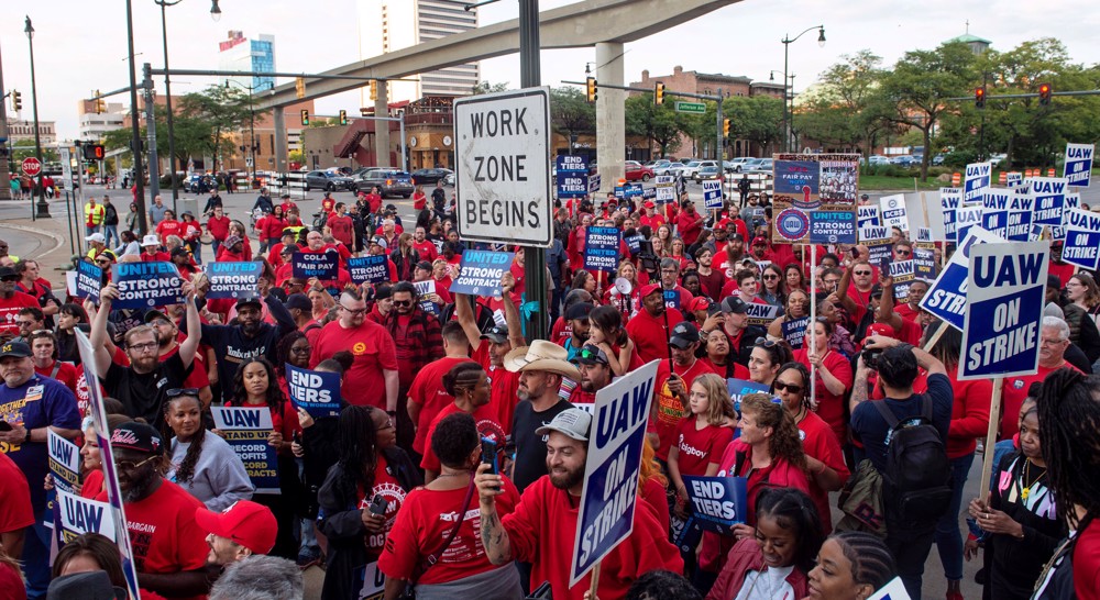 Workers strike at all three Detroit automakers enters third day 