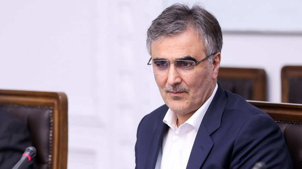 $6 billion in unfrozen funds deposited into Iran accounts in Qatar: Chief banker 