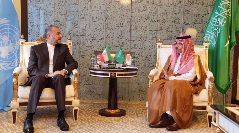 4e rencontre des ministres iranien et saoudien des Affaires étrangères