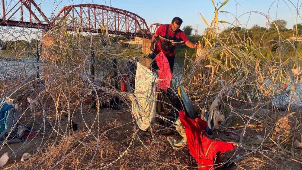 Migration crisis reaches 'breaking point' in US city 