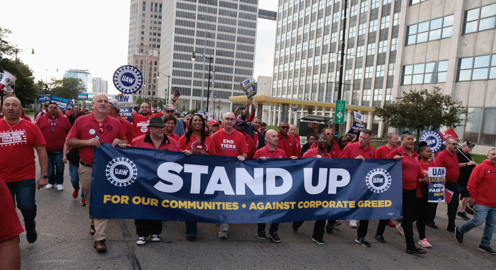 US autoworkers on strike