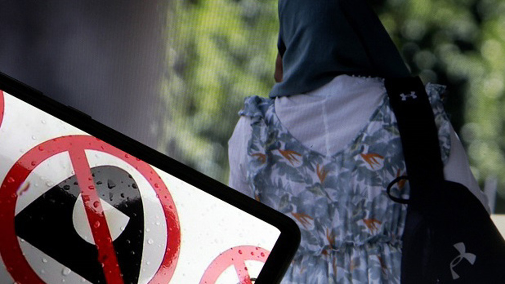 L'interdiction de l'abaya: une nouvelle atteinte à l'identité culturelle des musulmans ?