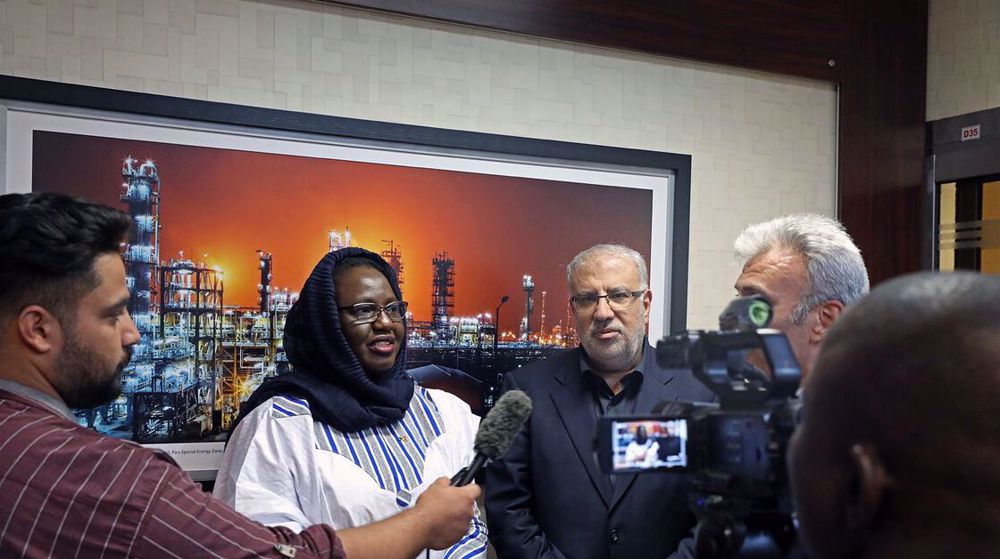 Iran to help Burkina Faso build new oil refinery: Minister