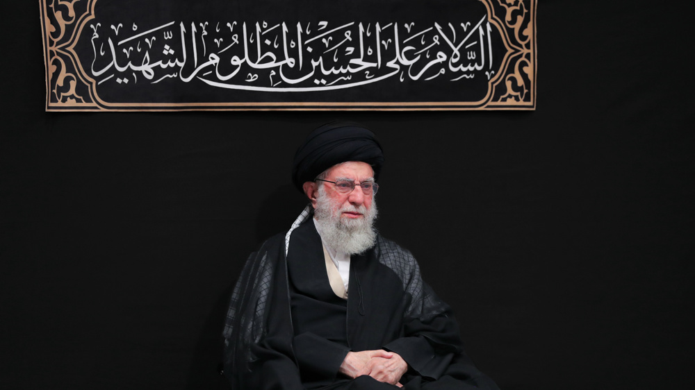 Leader to students: Live like Hussein and follow his footsteps