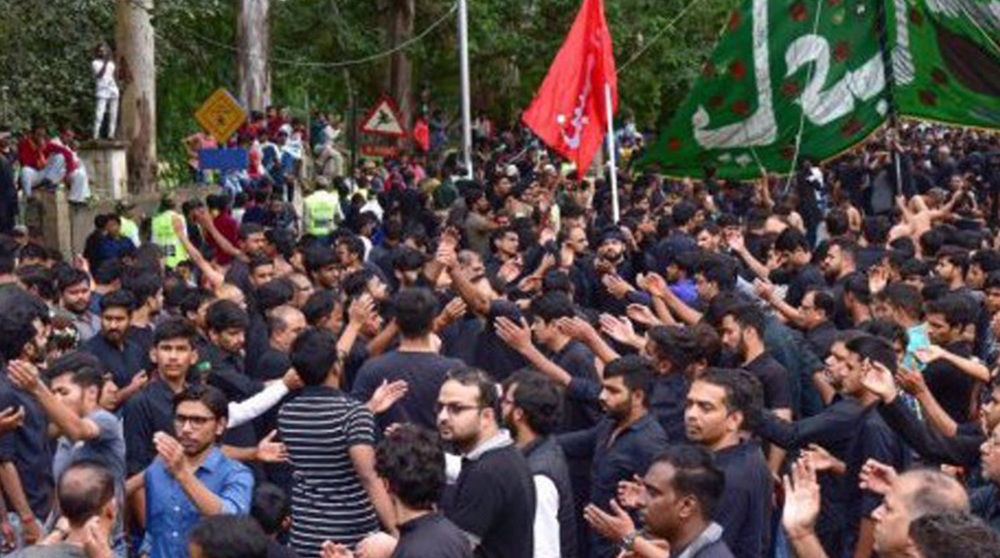 People in Kashmir mark Arba’een