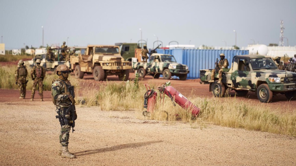 Mali: 64 personnes tuées dans des attaques terroristes