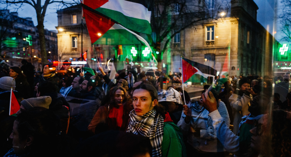 Demonstrators march in Paris for ceasefire in Gaza