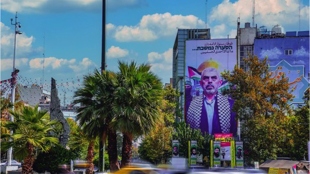Iranian murals honor Yahya Sinwar, immortalizing his fight for freedom