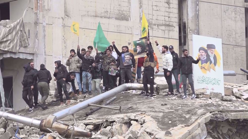 The return of the Lebanese to their homes after ceasefire