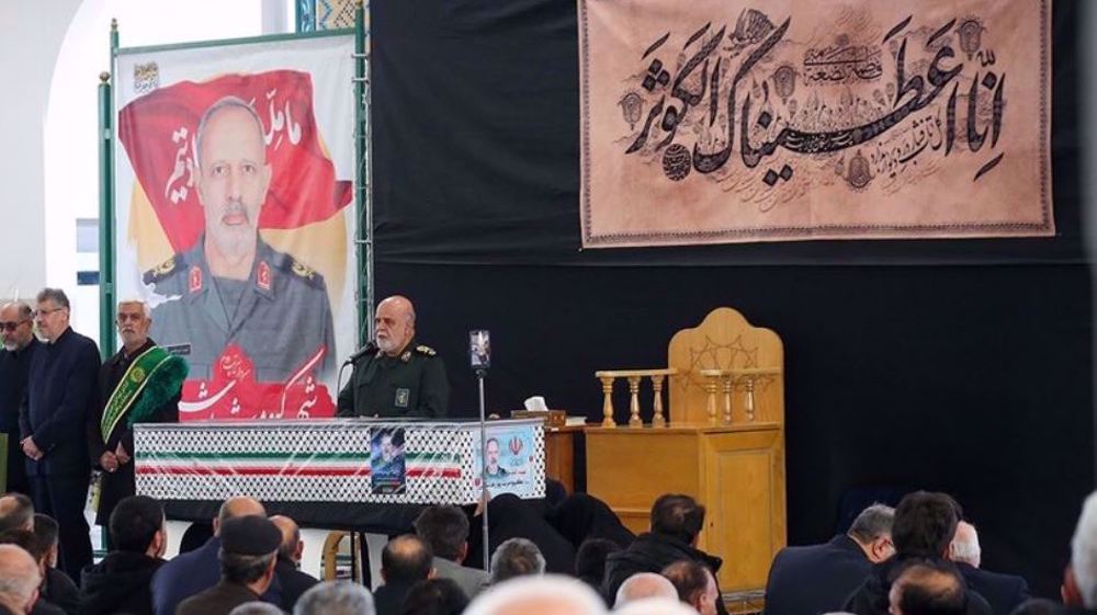 Iranians bid farewell to IRGC Commander martyred in Syria