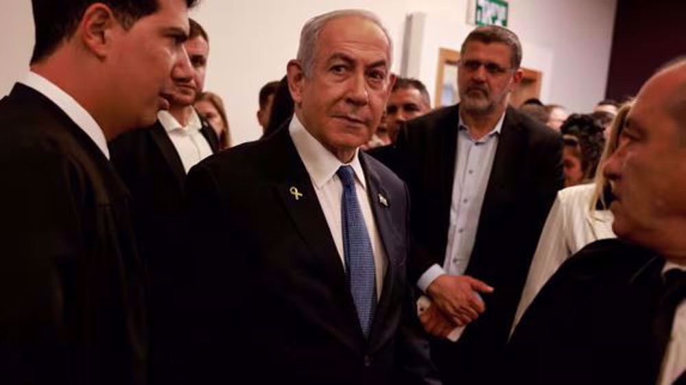 Netanyahu in court to testify in corruption cases