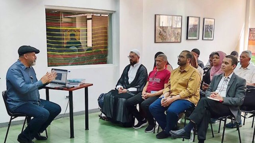 Iran, Venezuela intellectuals slam Meta ban on Leader’s social media pages