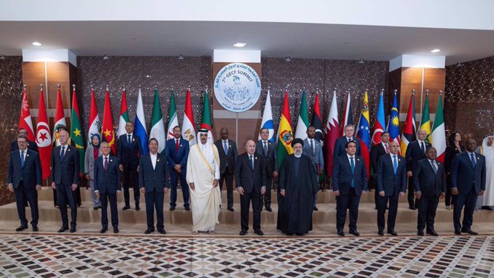 Algérie-Iran : cérémonie de signature d’accords et de mémorandums 