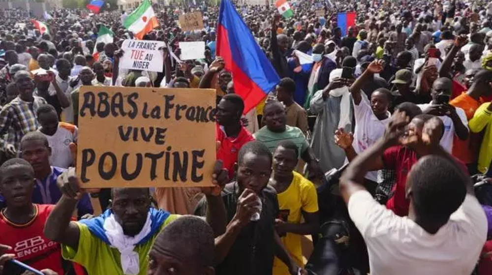 Le Niger reçoit du matériel militaire et des formateurs de Russie