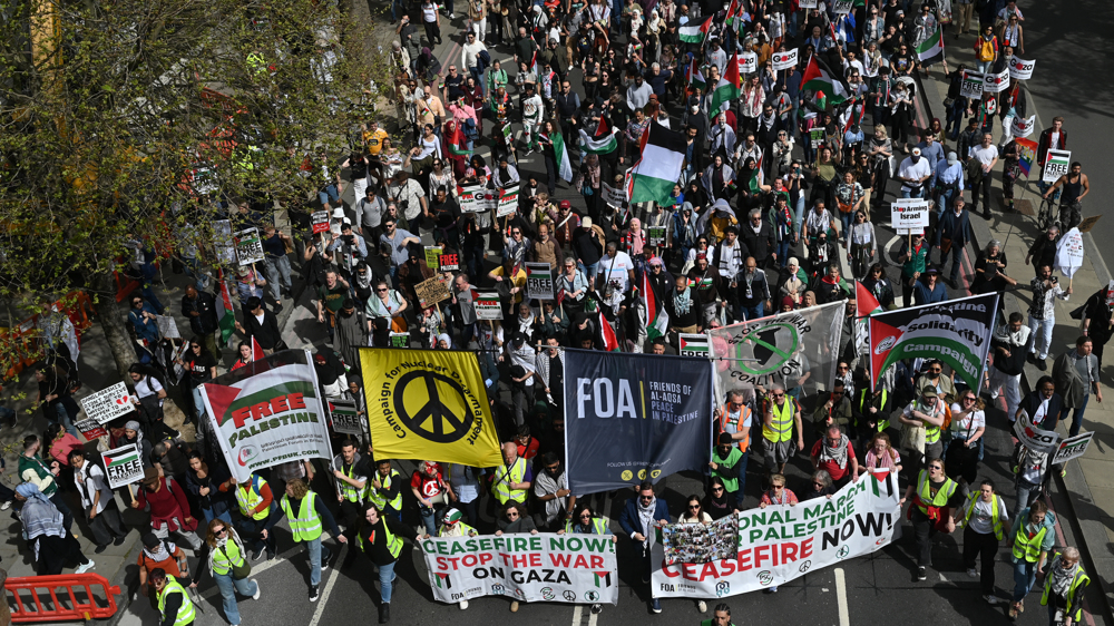 Six months of rallies in London: Thousands call for Gaza ceasefire 