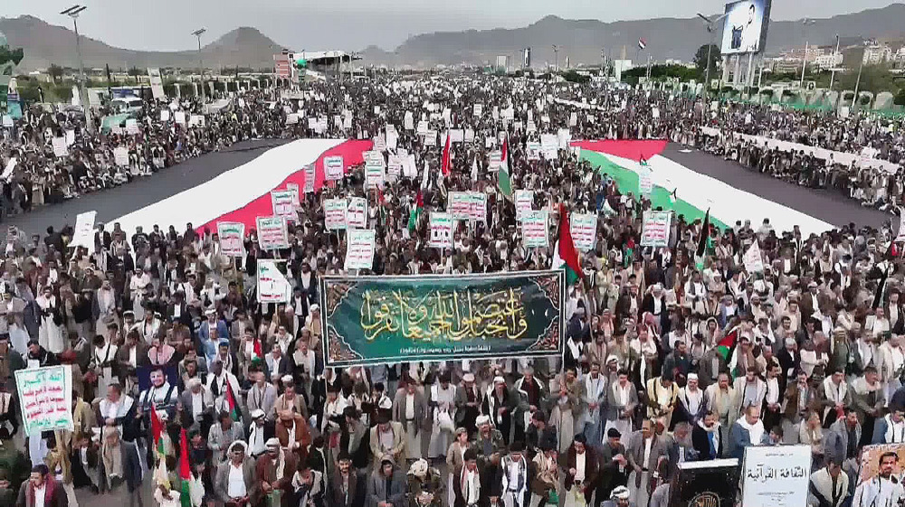 Yemenis endorse naval forces' attacks on Israeli-linked ships