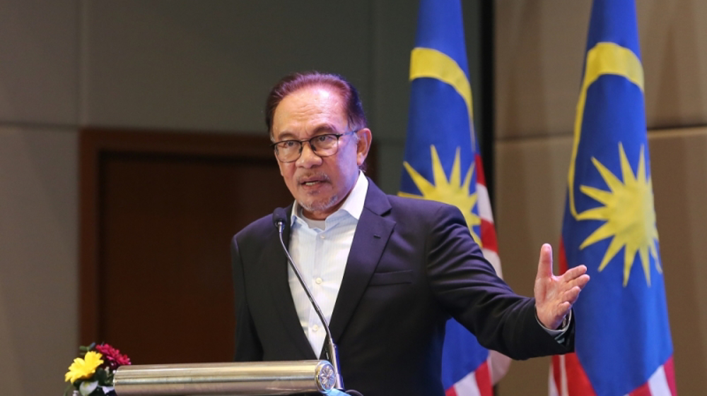 Malaysian PM calls on Muslim states to remain 'firm' in bringing Israel to justice