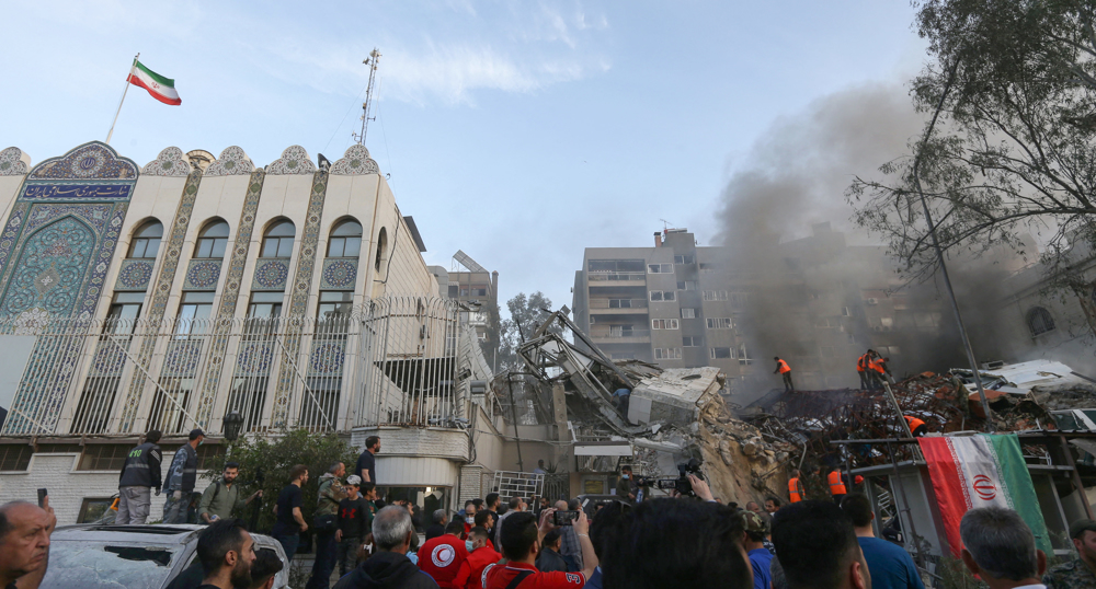 Israel on the brink of collapse 