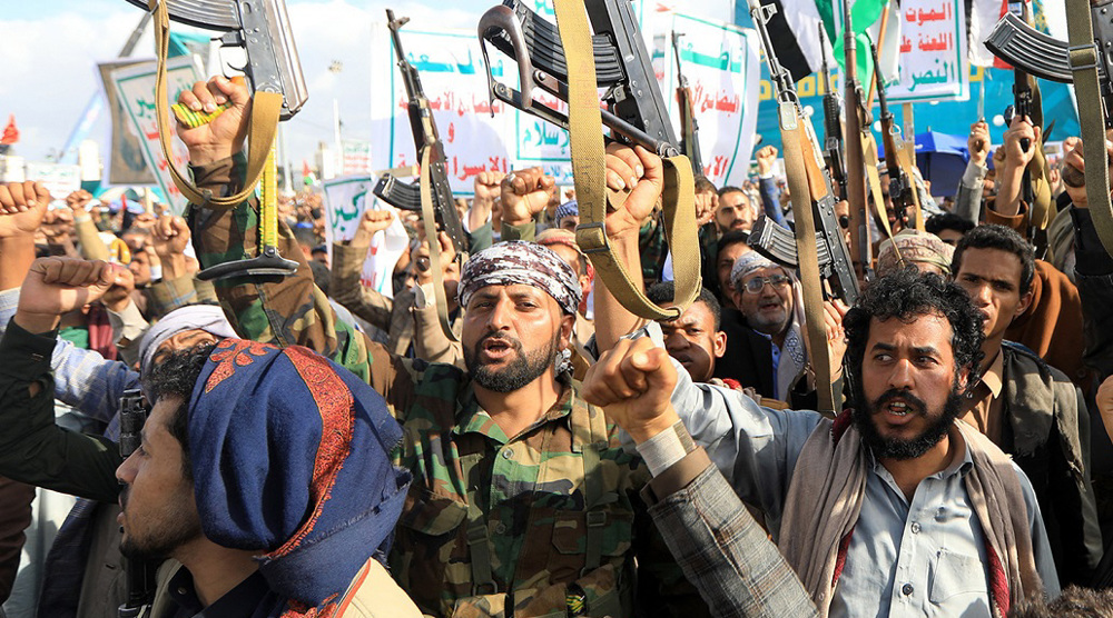 Yemenis urge army to escalate naval attacks in response to Israeli aggression 