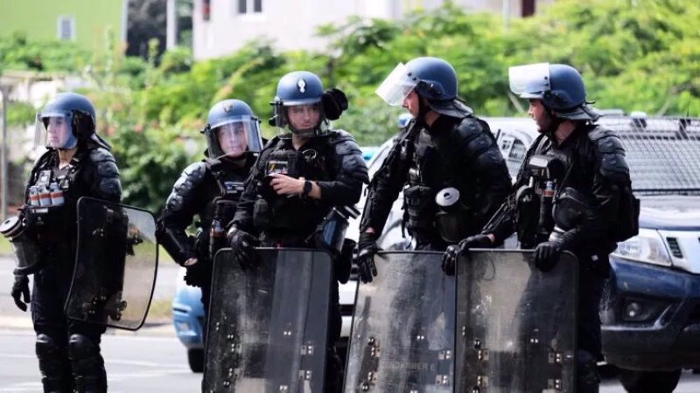 France to send 1,000 more forces to New Caledonia amid protests