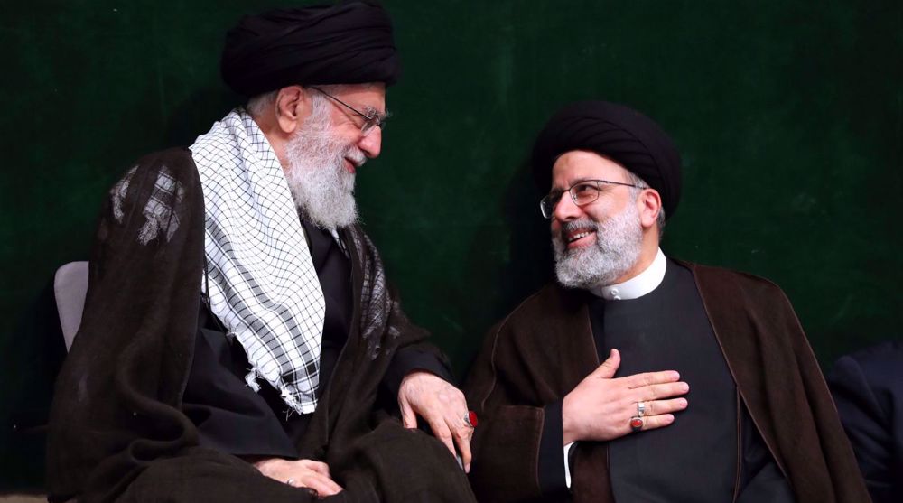 Leader prays for safe return of President Raeisi after helicopter incident 
