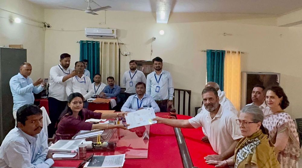 India: Opposition party leader Rahul Gandhi enters electoral battle