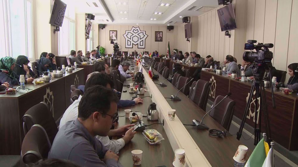 Latin American envoys in Tehran condemn US police violence against students