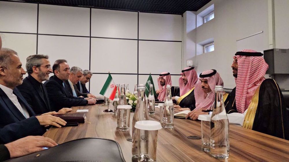 Iran’s acting foreign minister meets with Saudi top diplomat in Russia