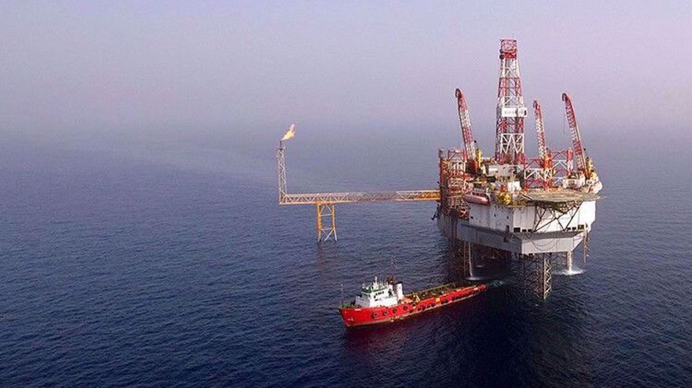 Iran’s oil output to hit 4 mln bpd by late March: Minister