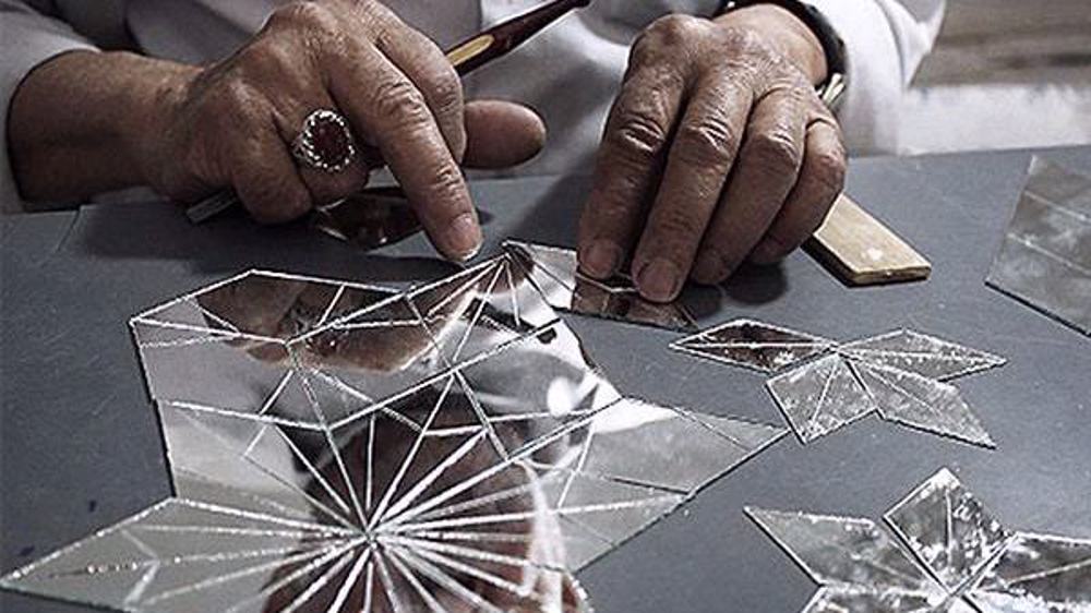 An insider's view of Iran: Mirror work and Choghazanbil