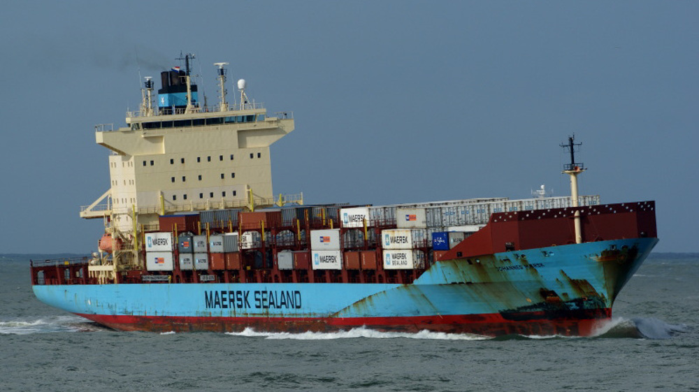 Yemeni forces and Iraqi resistance hit Israel-linked ships